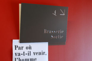 Signaletique du Grand et du Petit Theatre du TNP