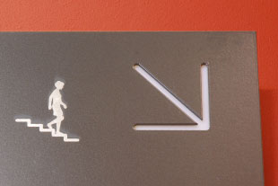 Signalétique du Grand et du Petit Théâtre du TNP Signaletique du Grand et du Petit Theatre du TNP